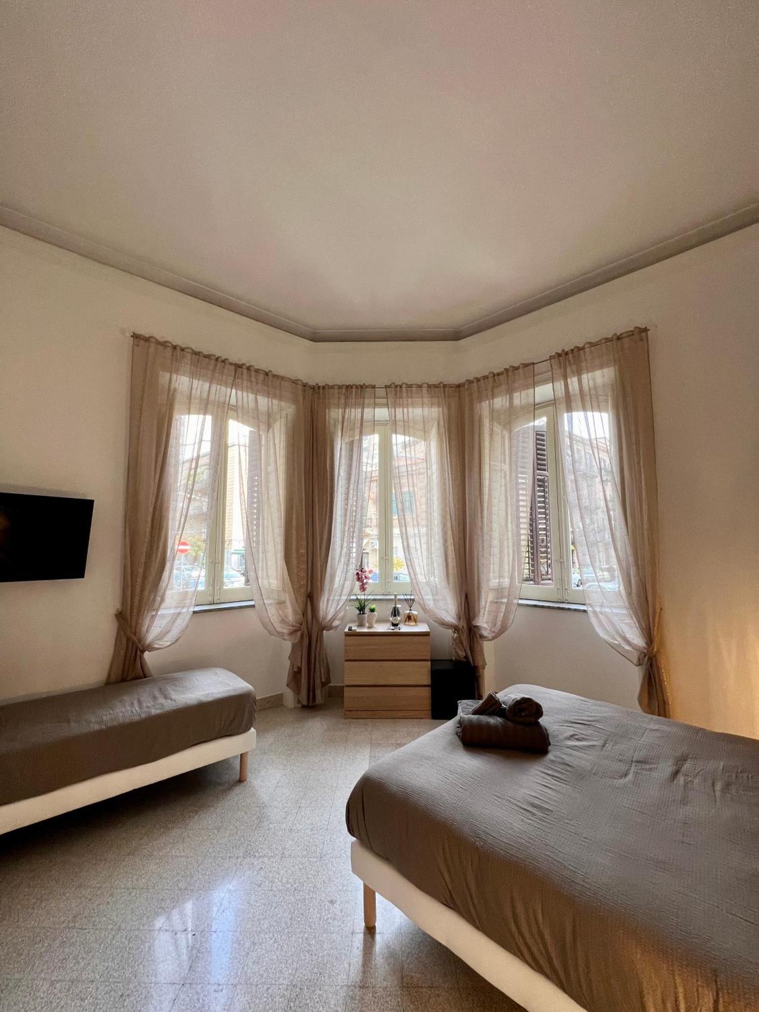 Aristocasa B&B Luxury Rooms Palerme Extérieur photo