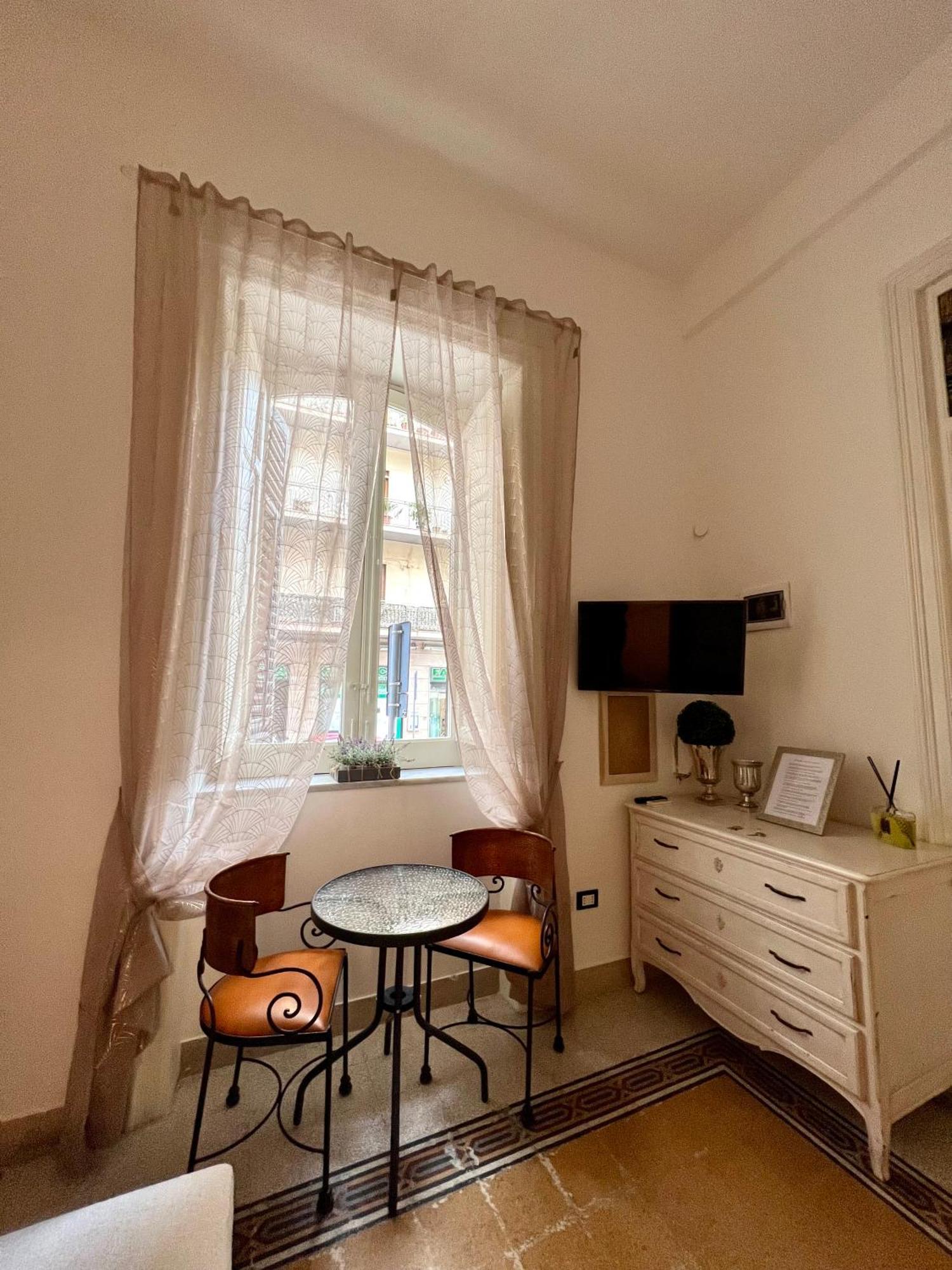 Aristocasa B&B Luxury Rooms Palerme Extérieur photo